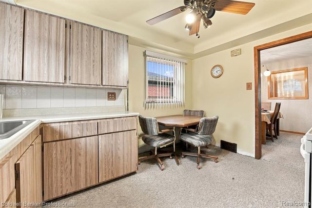 23131 Playview Street, Saint Clair Shores, MI 48082