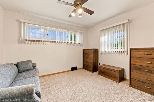 23131 Playview Street, Saint Clair Shores, MI 48082