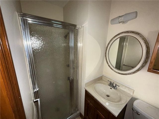 2431 N 73rd Place, Kansas City, KS 66109