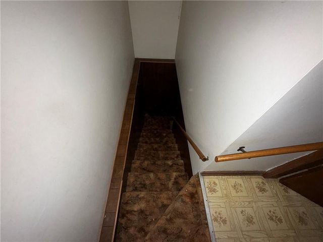 2431 N 73rd Place, Kansas City, KS 66109