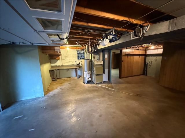 2431 N 73rd Place, Kansas City, KS 66109