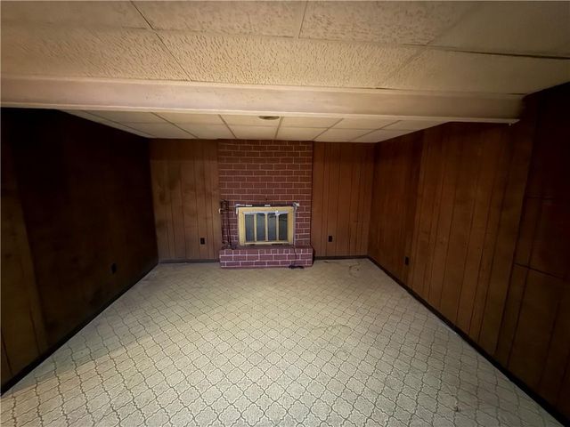 2431 N 73rd Place, Kansas City, KS 66109