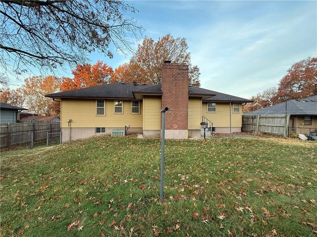 2431 N 73rd Place, Kansas City, KS 66109