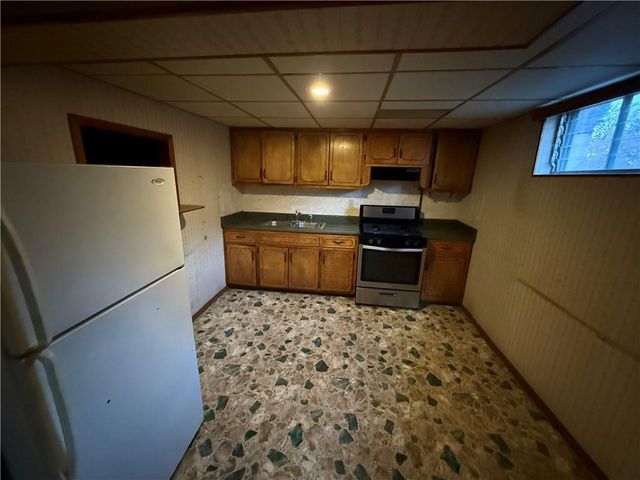 2431 N 73rd Place, Kansas City, KS 66109