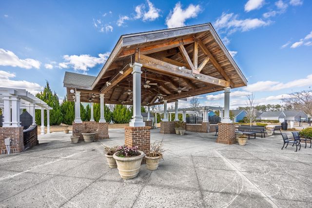 1604 Legends Ave., Myrtle Beach, SC 29577