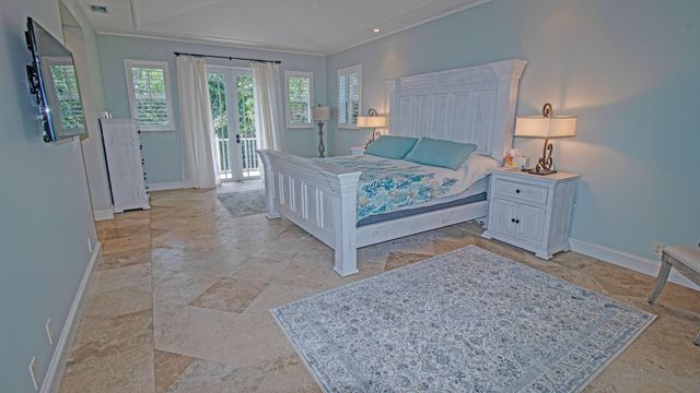 5592 SE Reef Way, Stuart, FL 34997