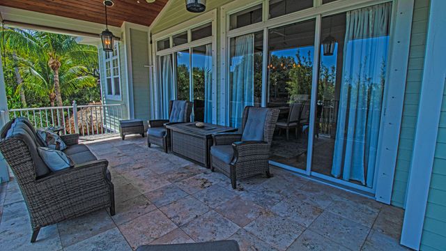 5592 SE Reef Way, Stuart, FL 34997