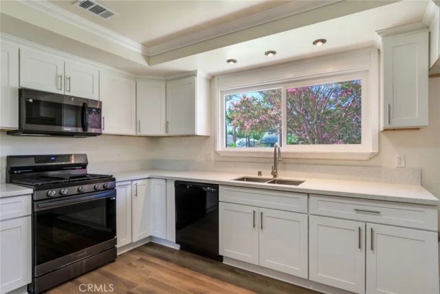 1011 Driftwood, Corona, CA 92878