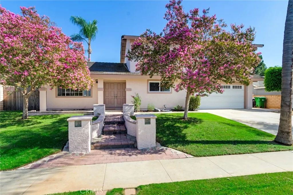 1011 Driftwood, Corona, CA 92878