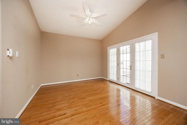 427 VINEYARD LN, Downingtown, PA 19335