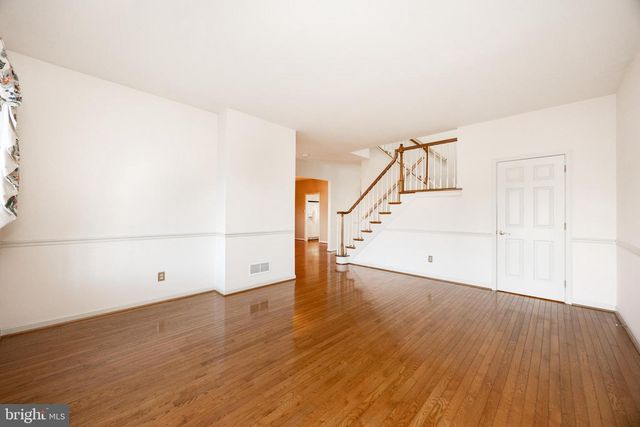 427 VINEYARD LN, Downingtown, PA 19335