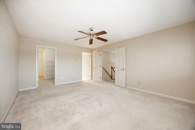 427 VINEYARD LN, Downingtown, PA 19335