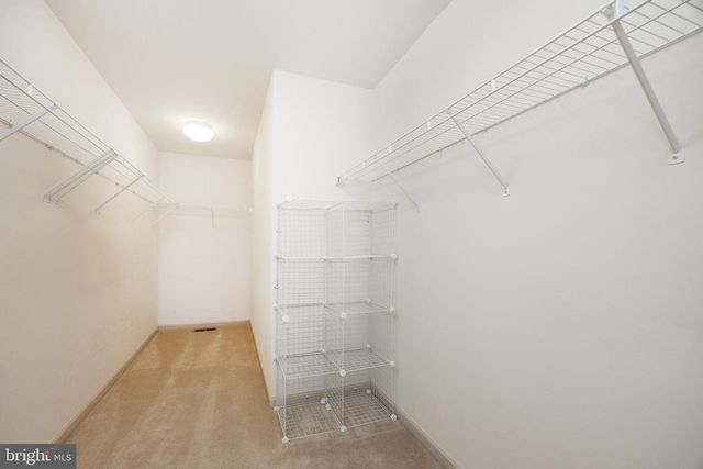 427 VINEYARD LN, Downingtown, PA 19335