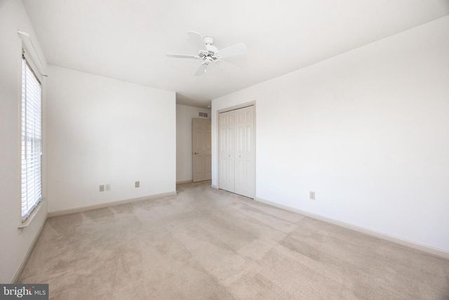 427 VINEYARD LN, Downingtown, PA 19335