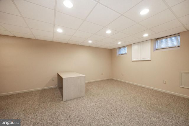 427 VINEYARD LN, Downingtown, PA 19335