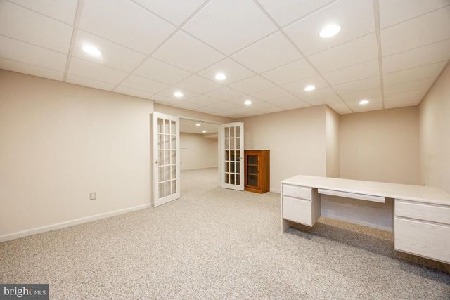 427 VINEYARD LN, Downingtown, PA 19335