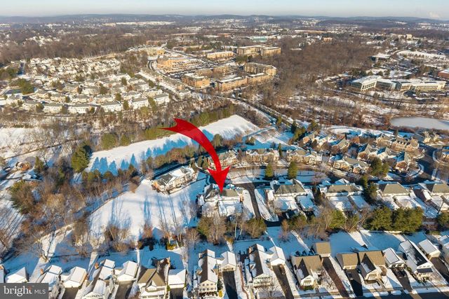 427 VINEYARD LN, Downingtown, PA 19335