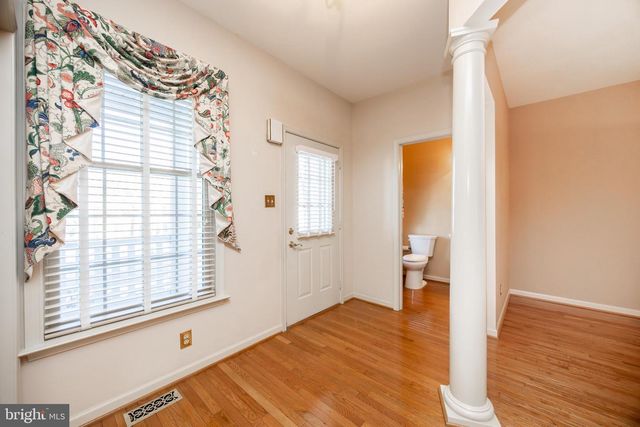 427 VINEYARD LN, Downingtown, PA 19335