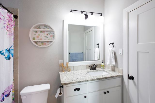 7230 Woodstream Road, Midlothian, TX 76065