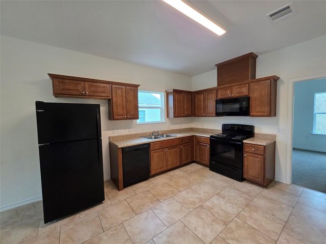 6110 White Oak Drive, Hitchcock, TX 77563