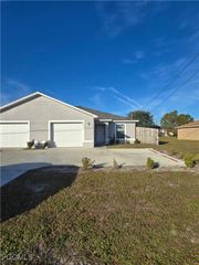 3026 Skyline BLVD, Cape Coral, FL 33914