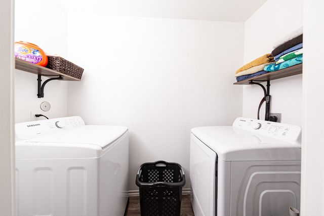 5422 Logan Dale Drive, Brookshire, TX 77423