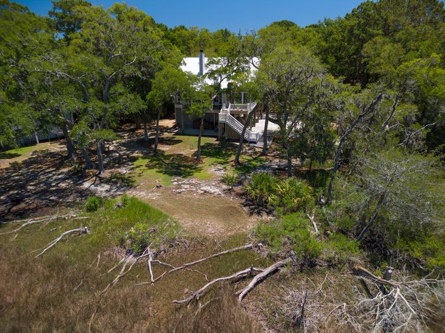 8730 Marsh Aire Lane, Edisto Island, SC 29438