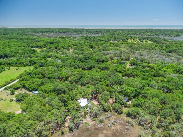 8730 Marsh Aire Lane, Edisto Island, SC 29438