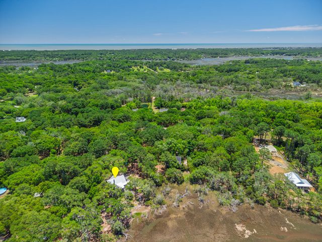 8730 Marsh Aire Lane, Edisto Island, SC 29438