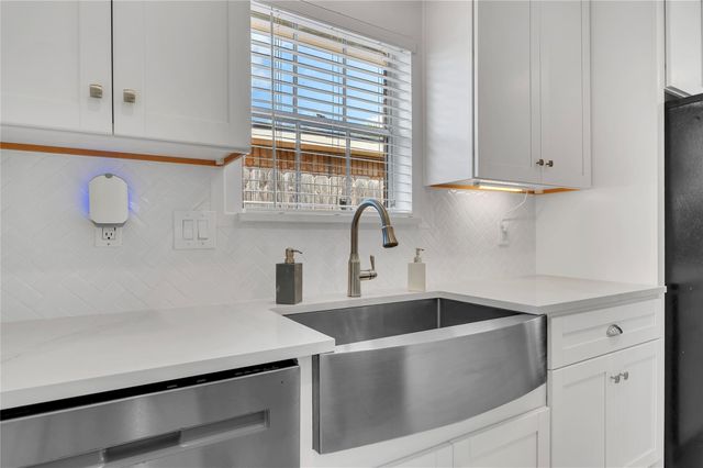 16735 Townes Road, Friendswood, TX 77546