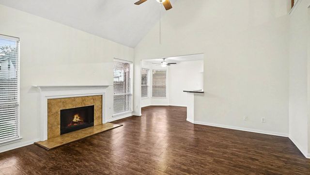 17927 Scenic Oaks Drive, Richmond, TX 77407