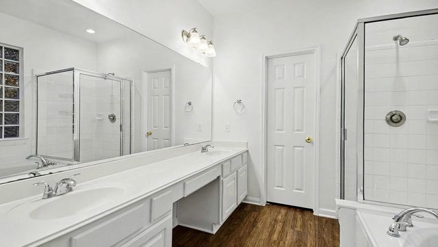 17927 Scenic Oaks Drive, Richmond, TX 77407