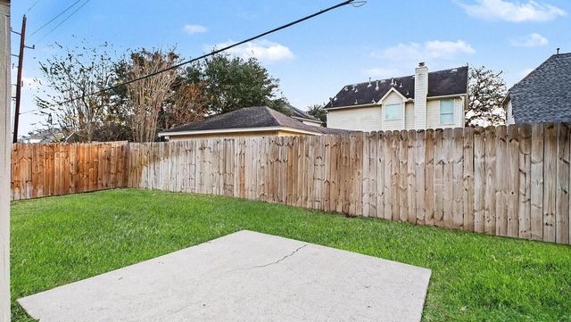 17927 Scenic Oaks Drive, Richmond, TX 77407