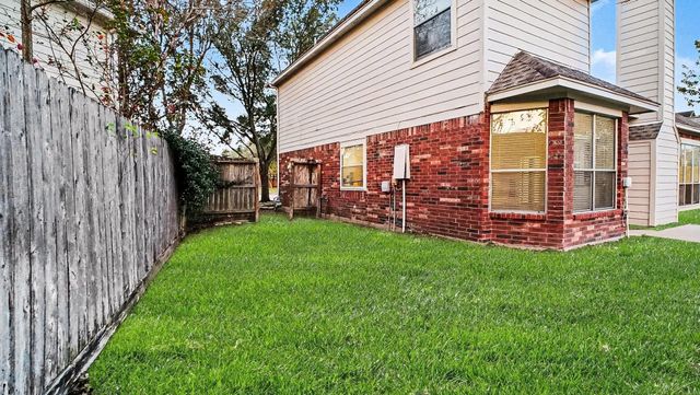 17927 Scenic Oaks Drive, Richmond, TX 77407