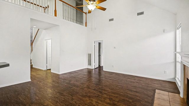 17927 Scenic Oaks Drive, Richmond, TX 77407