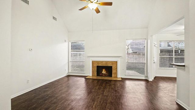 17927 Scenic Oaks Drive, Richmond, TX 77407