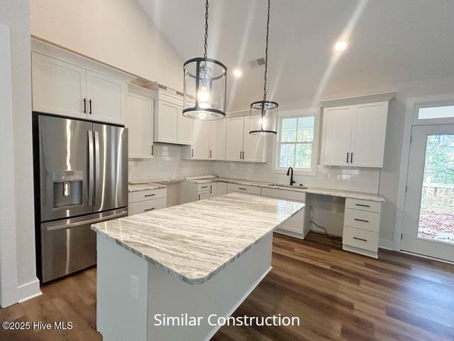 128 W Burton Farm Drive, Minnesott Beach, NC 28510