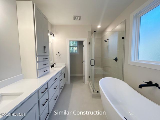 128 W Burton Farm Drive, Minnesott Beach, NC 28510