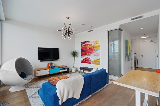 222 West Ave 1108, Austin, TX 78701