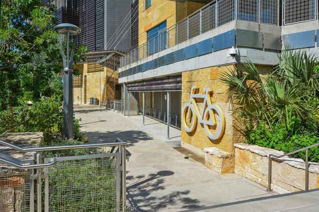 222 West Ave 1108, Austin, TX 78701