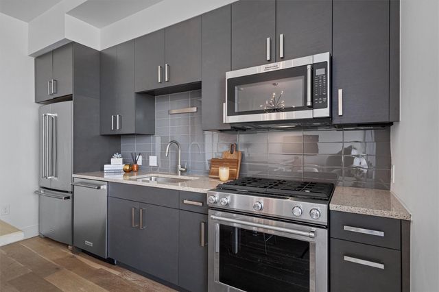 222 West Ave 1108, Austin, TX 78701