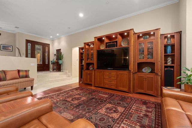 1695 Grove Rd, El Cajon, CA 92020