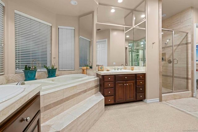 1695 Grove Rd, El Cajon, CA 92020