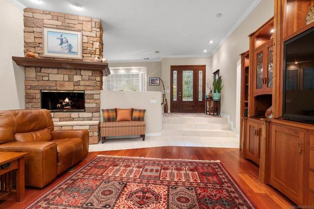 1695 Grove Rd, El Cajon, CA 92020