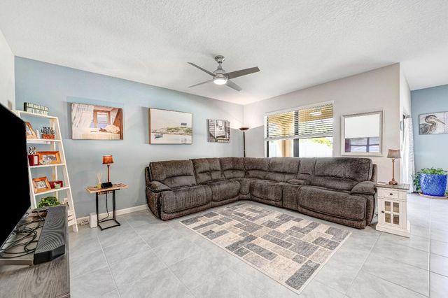 1414 Mineral Loop Drive NW, Palm Bay, FL 32907