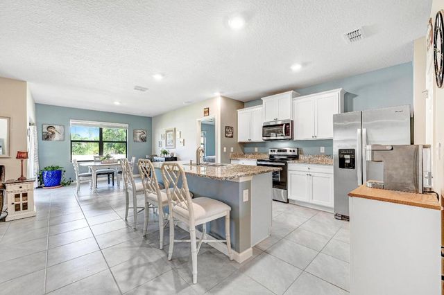 1414 Mineral Loop Drive NW, Palm Bay, FL 32907