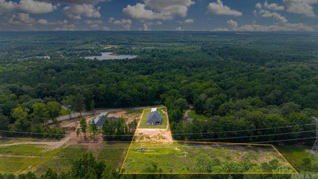 12786 W Sardis Road, Bauxite, AR 72011