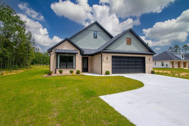 12786 W Sardis Road, Bauxite, AR 72011