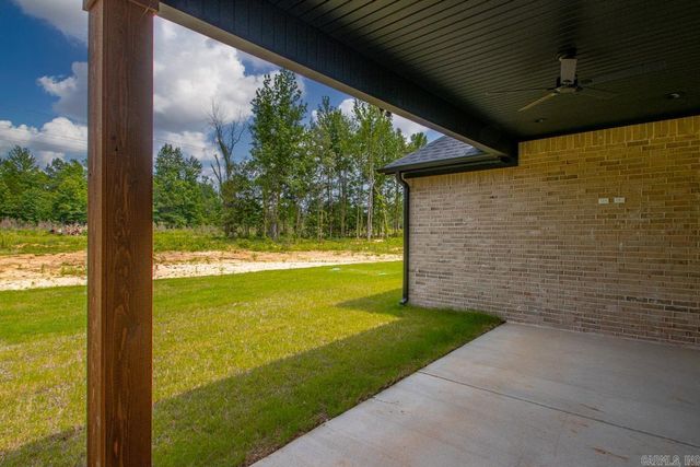 12786 W Sardis Road, Bauxite, AR 72011