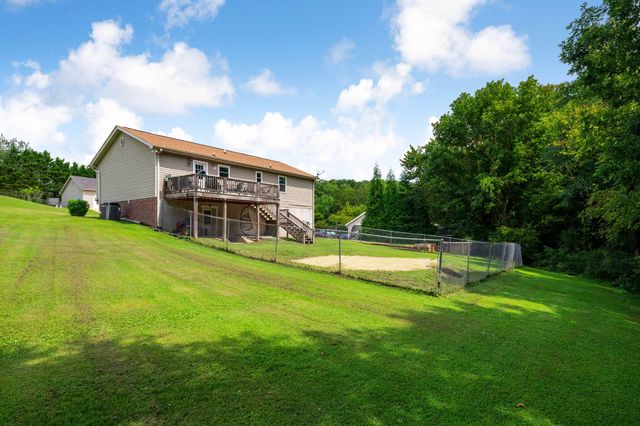 1159 Stormy Ridge Drive, Soddy Daisy, TN 37379
